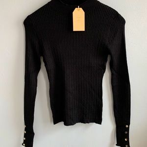 Black fitted sweater